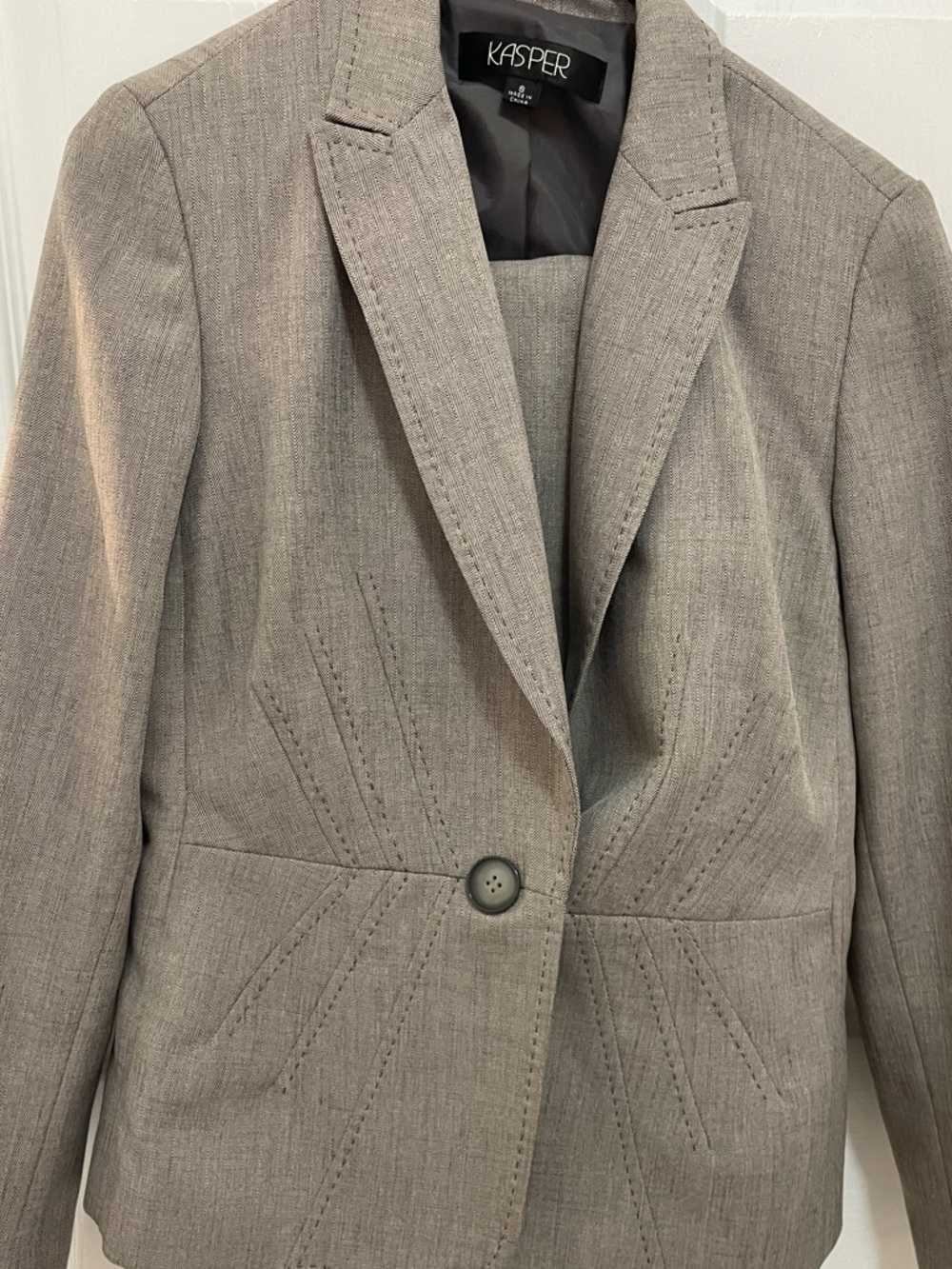 Kasper Women's ligth brown Blazer - Tailored Single-Button Jacket size 8